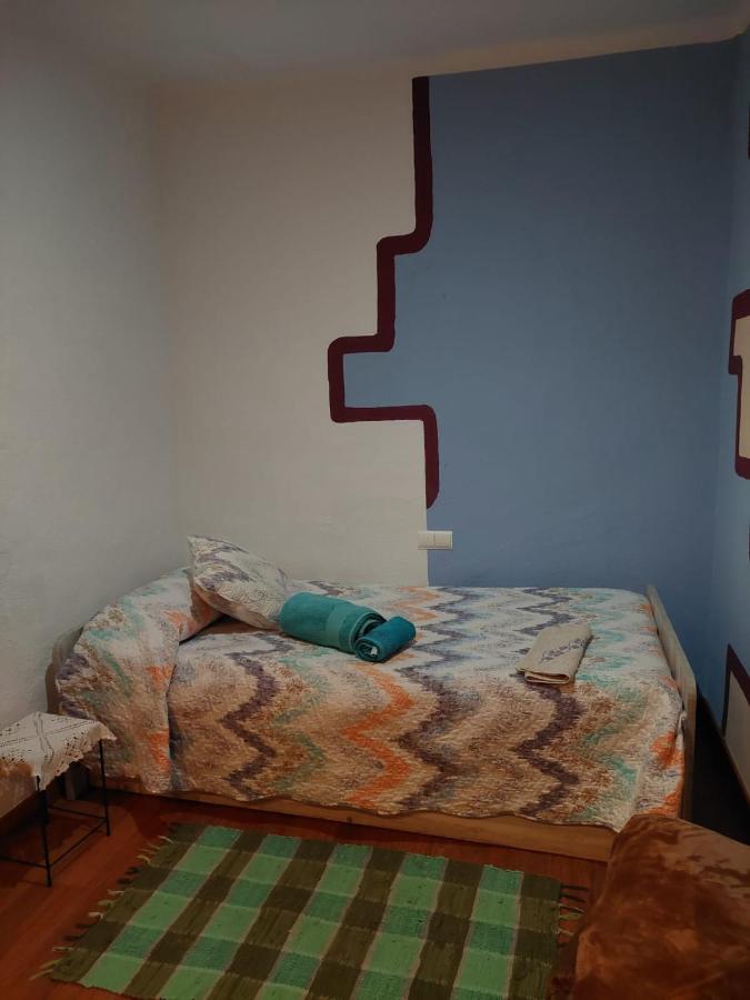 Daniela'S House Riudoms Bed & Breakfast Exterior foto